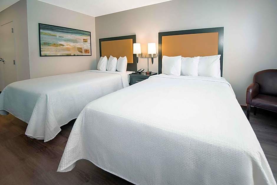 Extended Stay America Suites - St. Petersburg - Clearwater - Executive Dr.