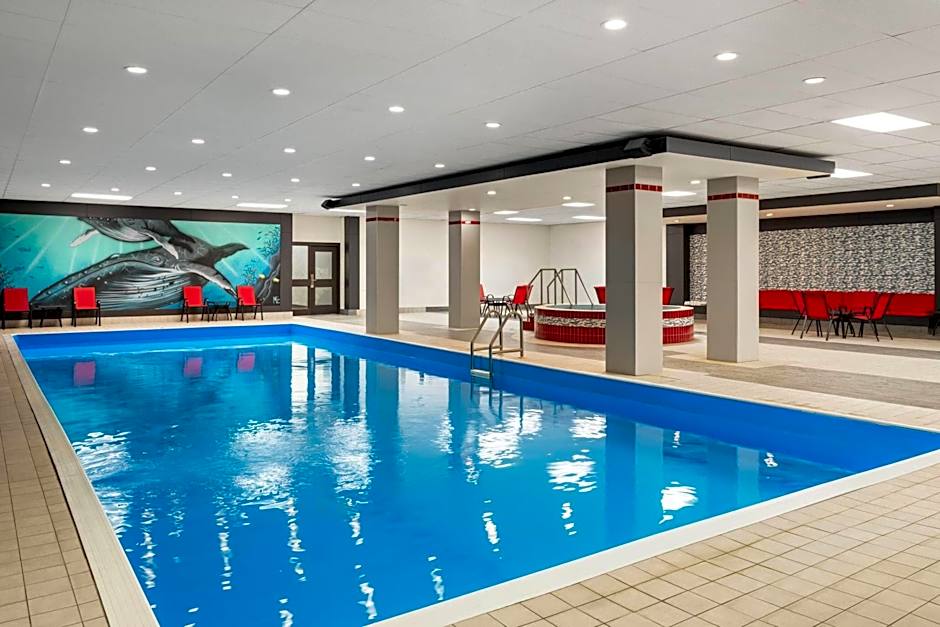 Ramada by Wyndham Saskatoon