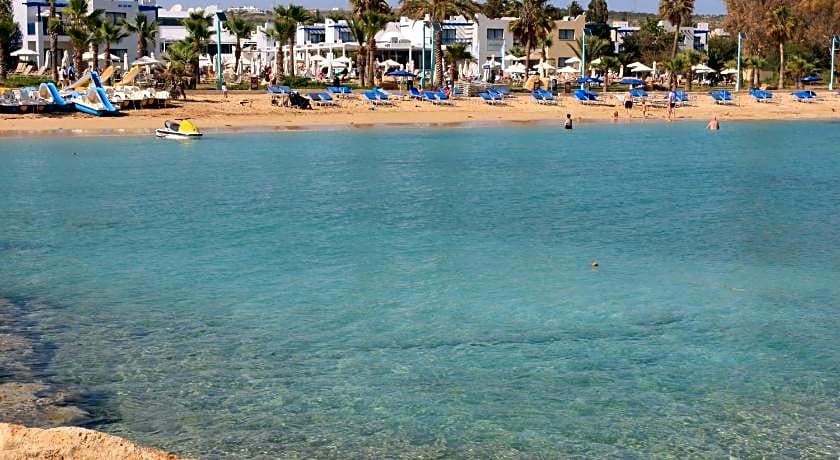 Maris Mare Apartments