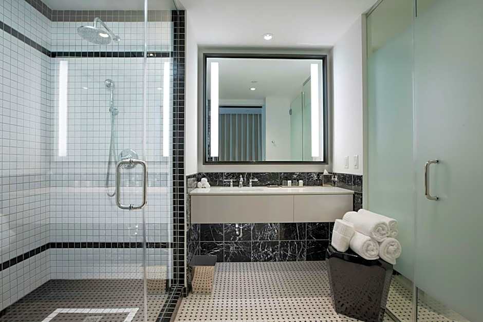 The Laura Hotel, Houston Downtown, Autograph Collection