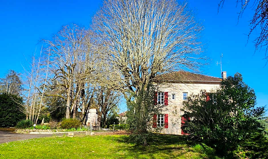 Logis Hotels - Au Colombier du Touron