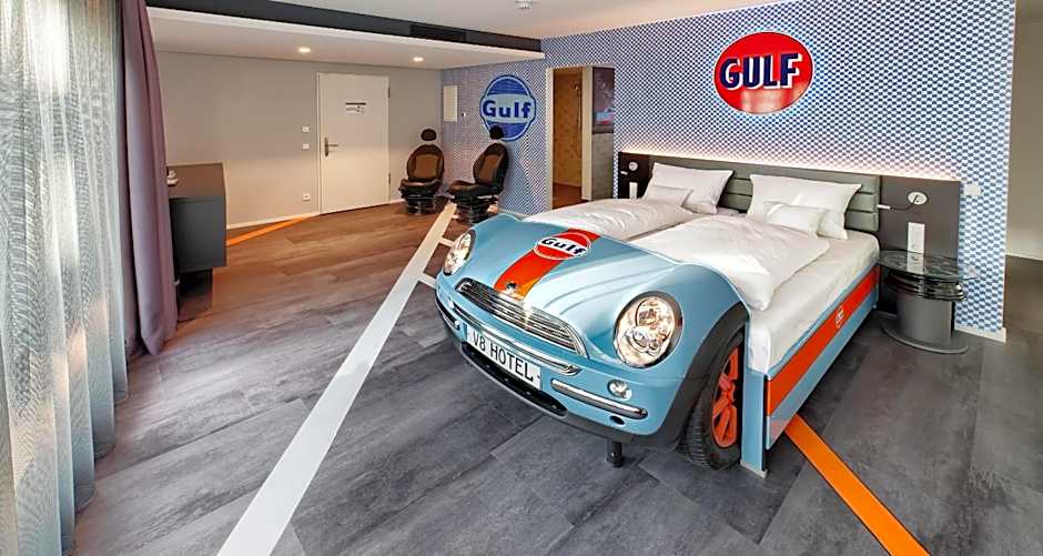 V8 HOTEL Motorworld Region Stuttgart