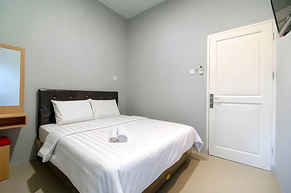 Sans Hotel 88 Andalan Surabaya by RedDoorz