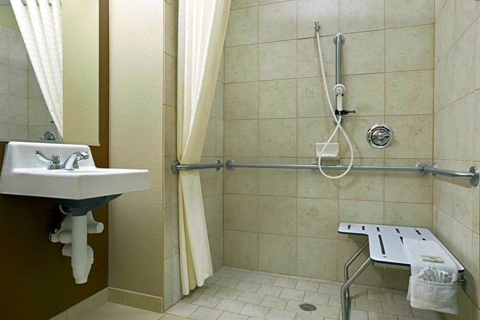 Microtel Inn & Suites by Wyndham Odessa