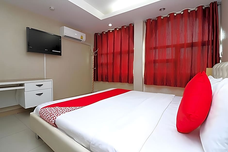 Diamond Residence Silom