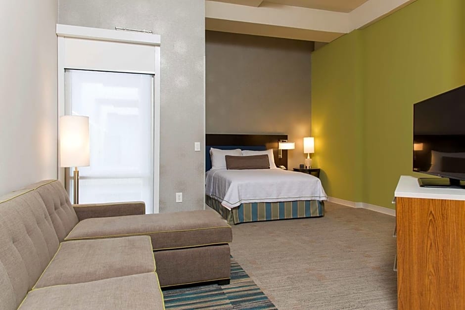 Home2 Suites by Hilton Indianapolis Downtown