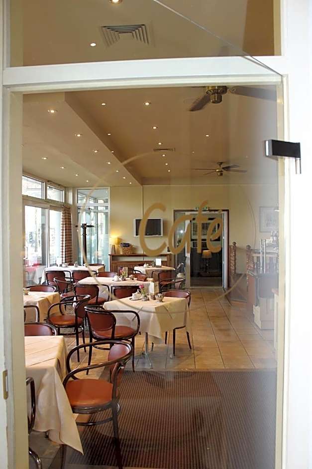 Hotel Am Kaponier GmbH