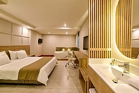 JUNIOR SUITE STANDARD