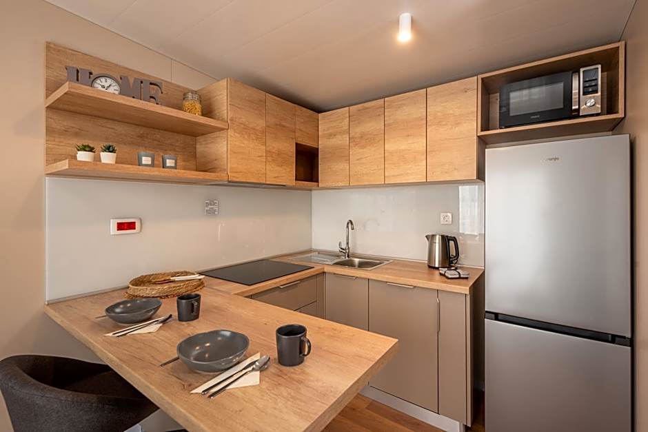 Mobile Homes Rapoća