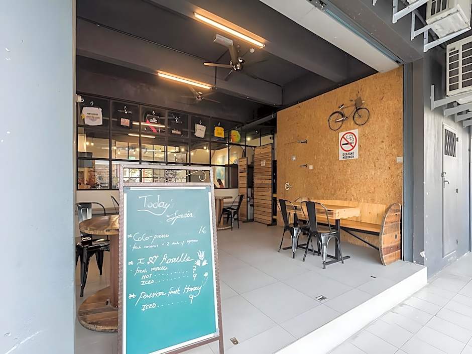 White Loft Hotel