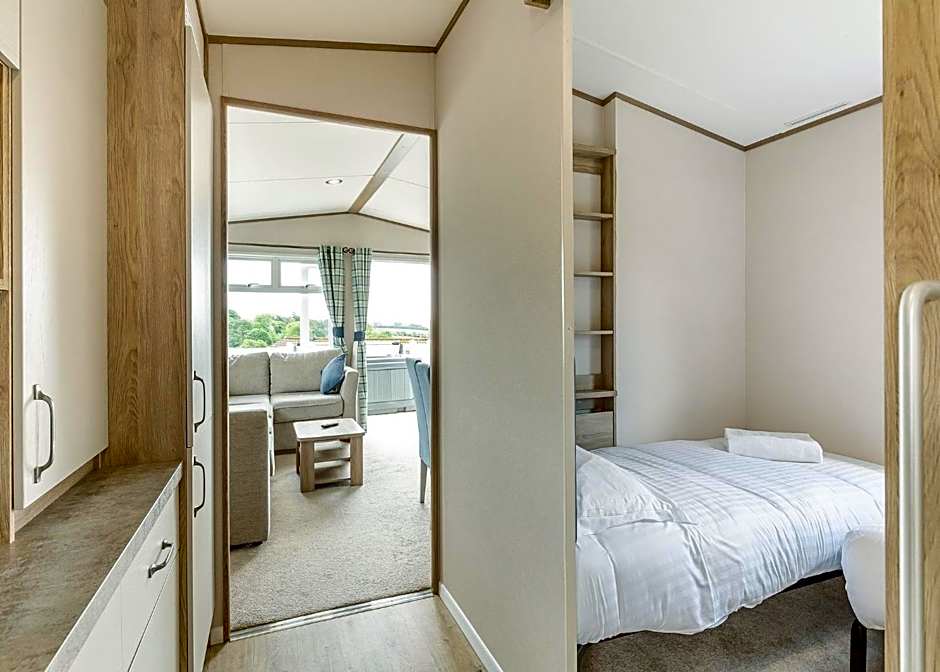 Meadow Lakes Holiday Park