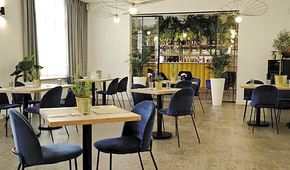Hotel Made in Napoli by Siervo Międzybórz