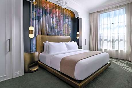 King Suite with Terrace