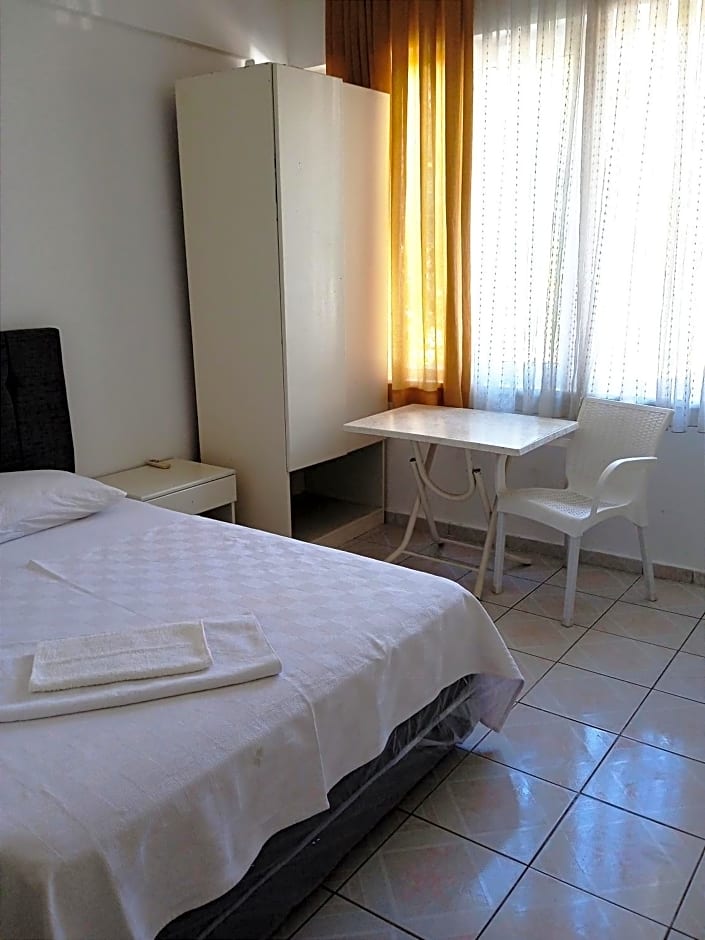 APARTMENTS 2 BEDROOMS, 1 BEDROOMS, HOTEL, VILLA - center, old town, beach