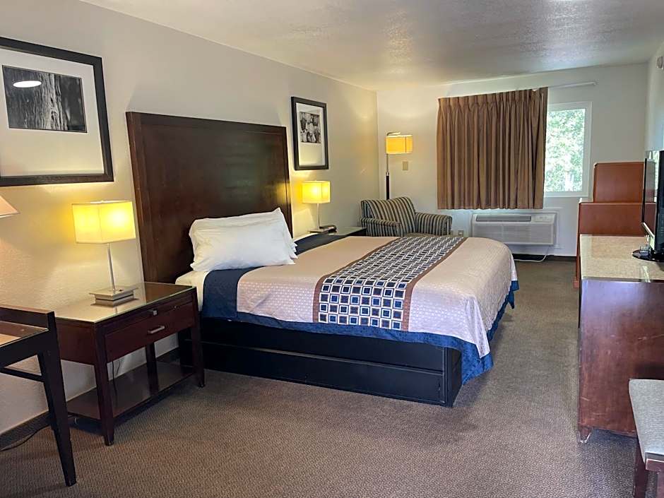 Vino Inn & Suites