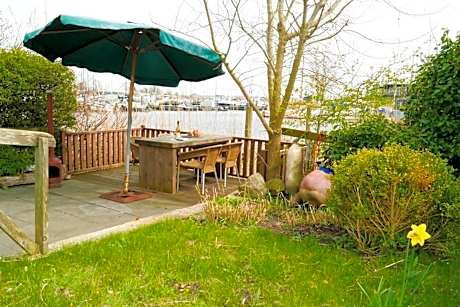 Special vacationhome an der Marina with infrared sauna