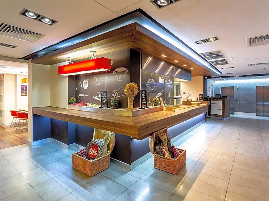 ibis Kyiv City Center