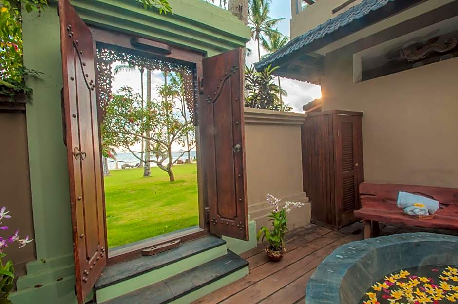 Oceanfront Citakara Sari Villas