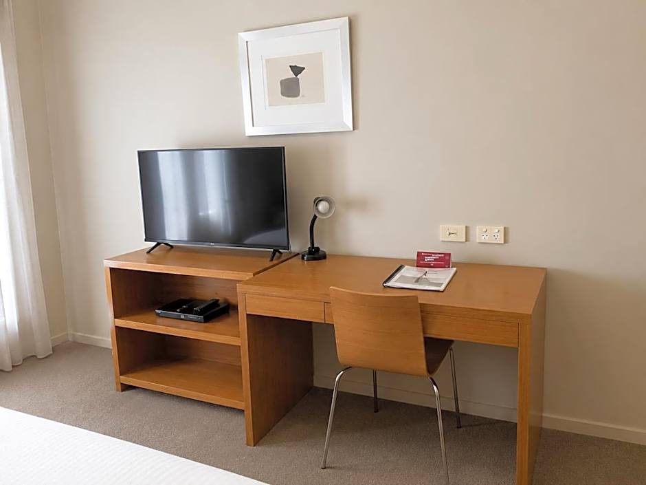 Gladstone Downtown Central Apartment Hotel Official
