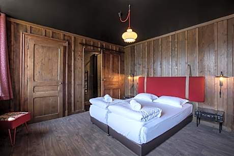 Triple Room with Mountain View