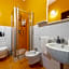 Thanit Rooms