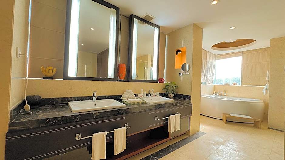 Sapaly Lao Cai City Hotel