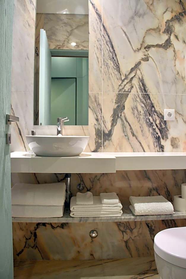 A Rendilheira Charm Suites