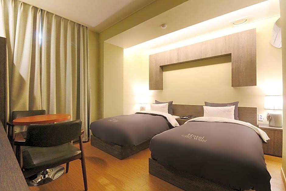 Hotel Chowon