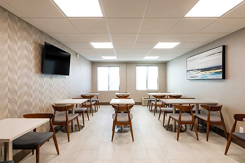 Garden Executive Hotel