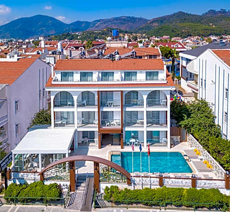 Princess Kinli Suites Hotel