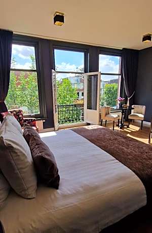 Double or Twin Room with Canal View