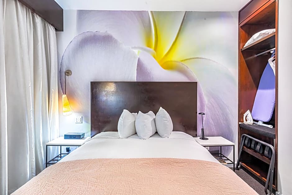 The O Hotel, Trademark Collection by Wyndham
