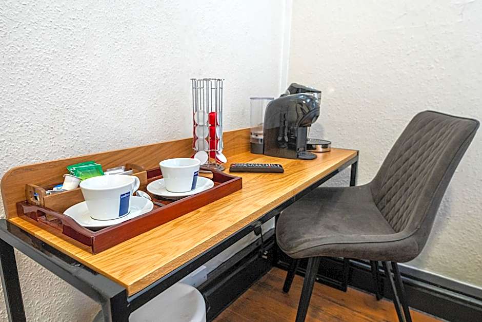 St Christopher's Hammersmith