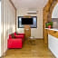Hotel Grandeur-Near Mumbai International Airport