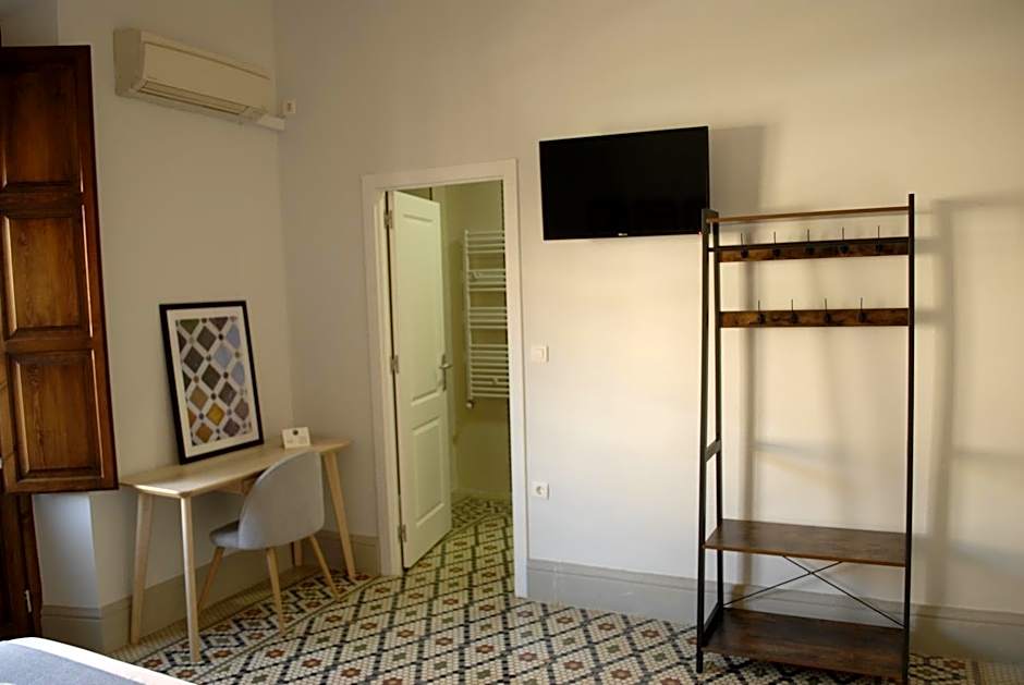 La Perla Granada Suites