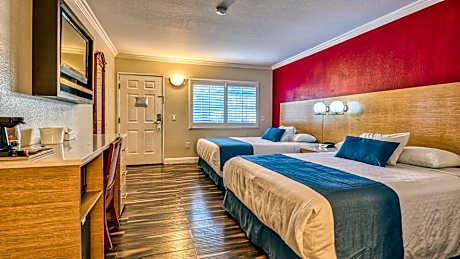 Superior Queen Room with Two Queen Beds