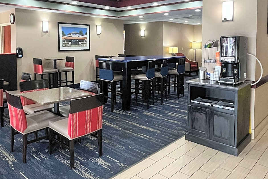 Comfort Inn & Suites Jackson North