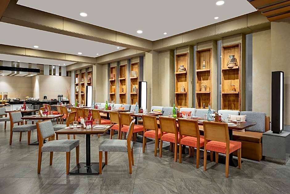 Ginger Kochi, MG Road