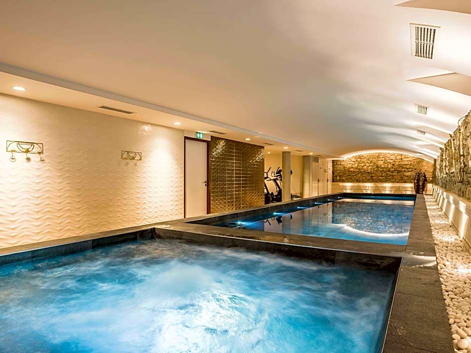 MADISON Saint Jean de Luz - Handwritten Collection