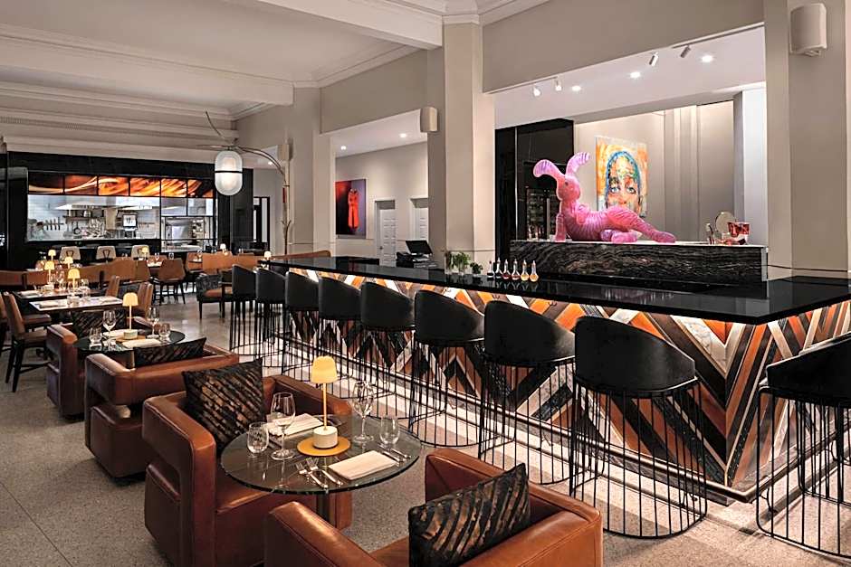 Glass Light Hotel & Gallery, Autograph Collection