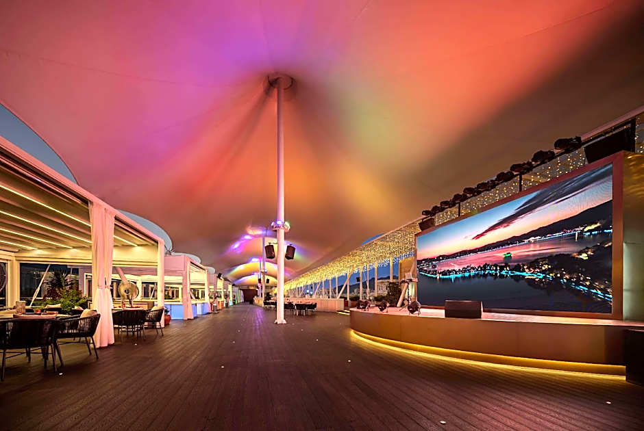 Wyndham Grand Zhaoqing Downtown