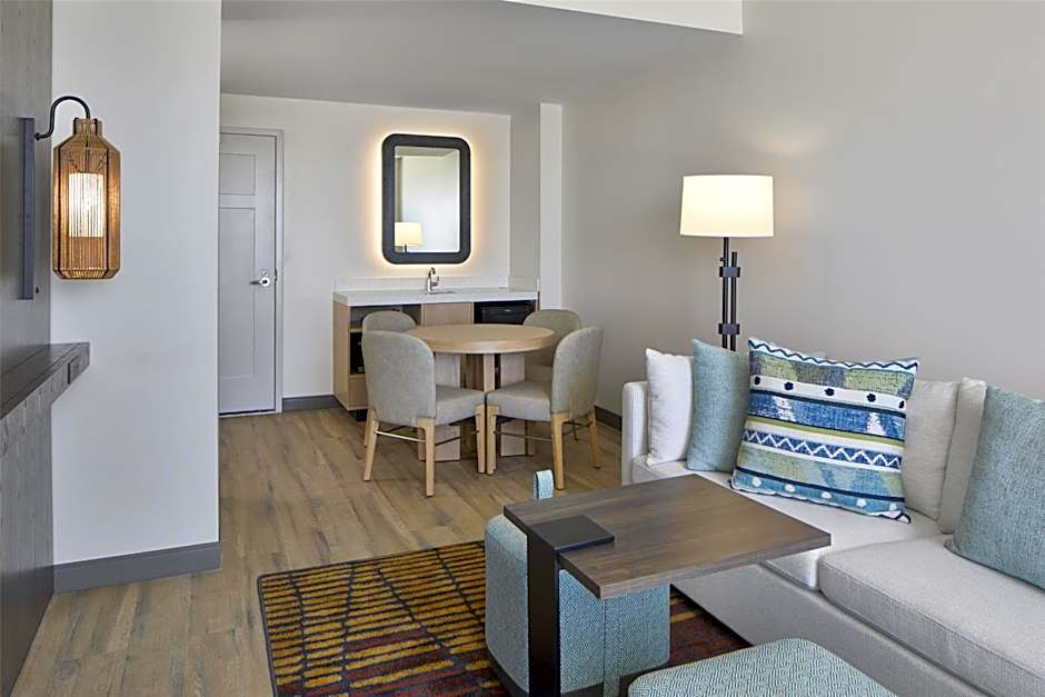 Embassy Suites By Hilton Gulf Shores Beach Resort