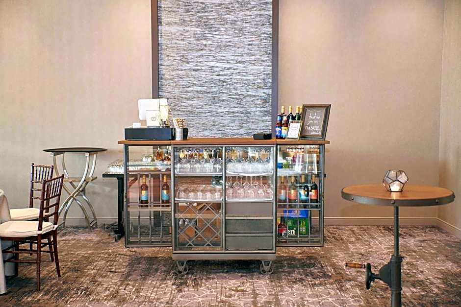 The Row Hotel at Assembly Row, Autograph Collection by Marriott