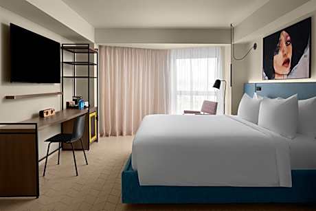King Bed with City View