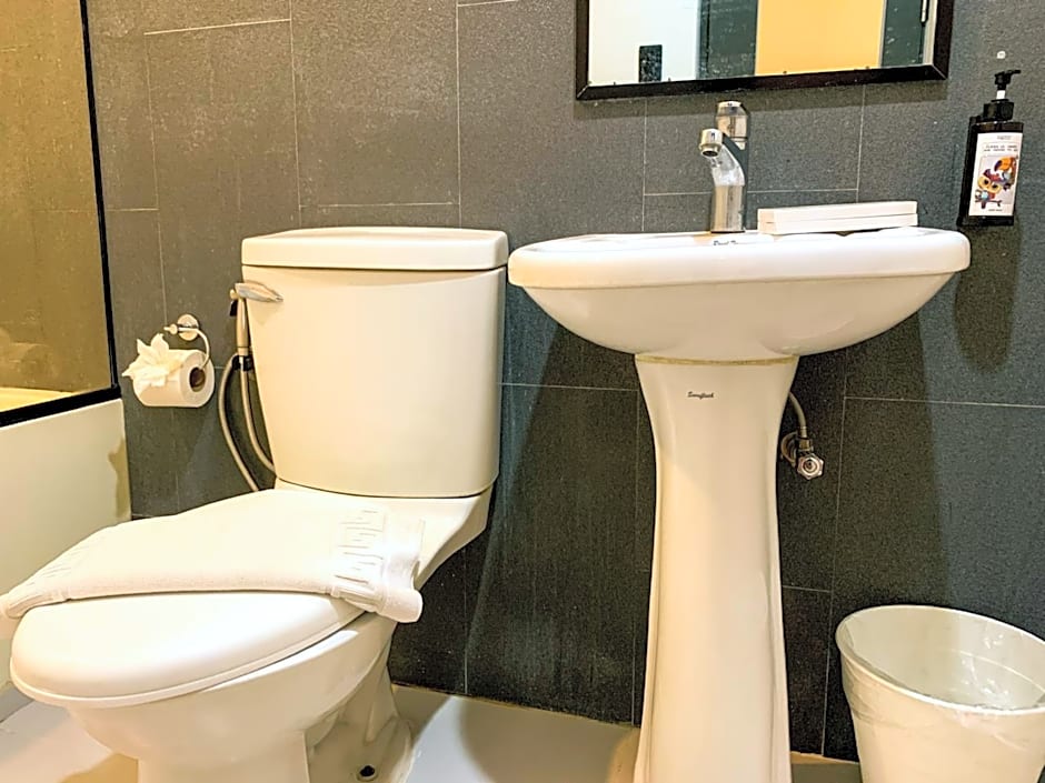 Tuscany Basic Urban Stay