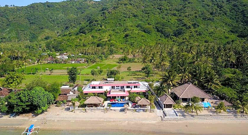 Silver Fern Beach Retreat