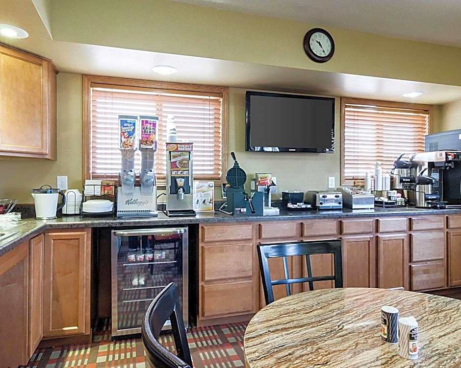 Econo Lodge Jamestown South