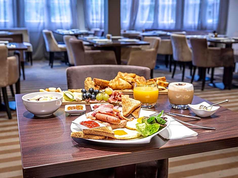 Mercure Paris Saint Cloud Hippodrome