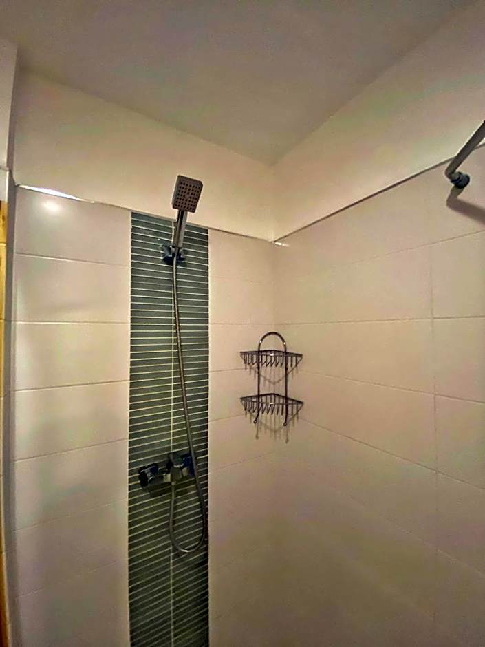 Hill Side Karon Kata Beach Condo