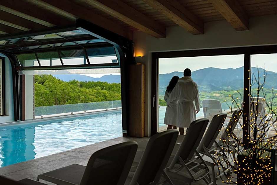 Aura Relais